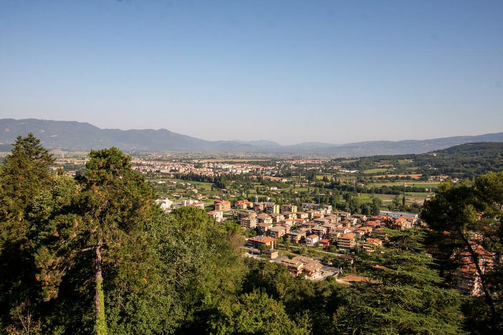 Park Hotel Villa Potenziani Rieti Luaran gambar
